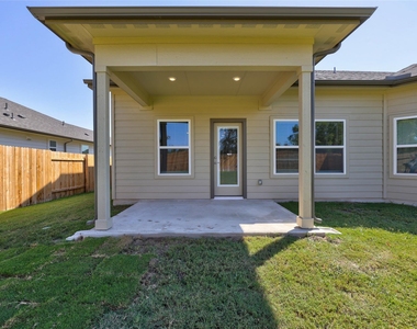 117 Fairmeadow Downs Dr - Photo Thumbnail 34