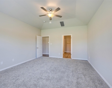 117 Fairmeadow Downs Dr - Photo Thumbnail 22