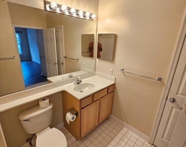100 Watkins Pond Boulevard - Photo Thumbnail 5