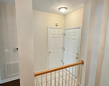 100 Watkins Pond Boulevard - Photo Thumbnail 29