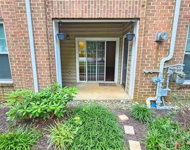 100 Watkins Pond Boulevard - Photo Thumbnail 9