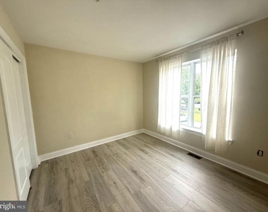 151 Chevy Chase Street - Photo Thumbnail 29