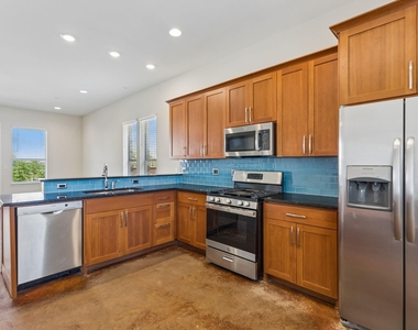 8500 Red Willow Dr - Photo Thumbnail 9