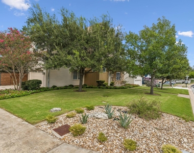 8500 Red Willow Dr - Photo Thumbnail 2