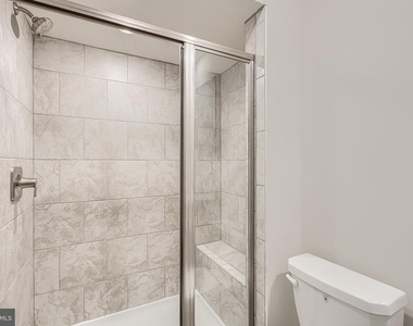 11409 Starlight Place - Photo Thumbnail 13