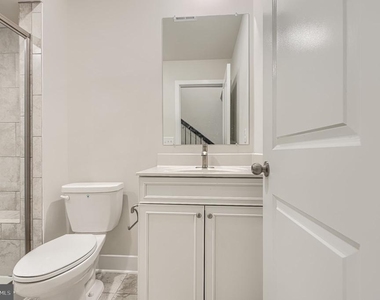 11409 Starlight Place - Photo Thumbnail 11