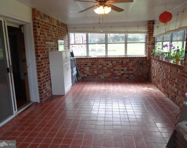 9400 Tiller Drive - Photo Thumbnail 20