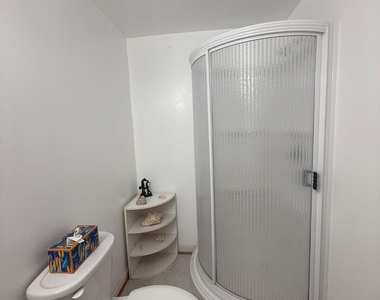 557 Kirkcaldy Way - Photo Thumbnail 33