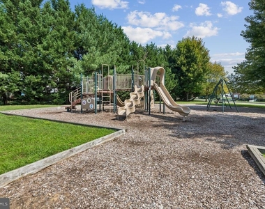 232 Mary Jane Lane - Photo Thumbnail 36