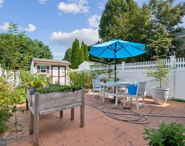 232 Mary Jane Lane - Photo Thumbnail 3