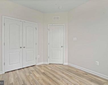 5903 Garden Walk Drive - Photo Thumbnail 25