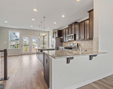 5903 Garden Walk Drive - Photo Thumbnail 8