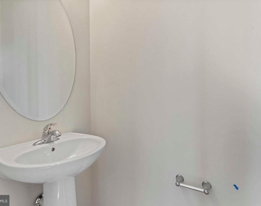 5903 Garden Walk Drive - Photo Thumbnail 15