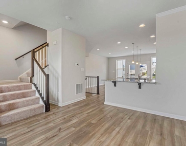 5903 Garden Walk Drive - Photo Thumbnail 6