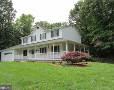 1009 Wales Drive - Photo Thumbnail 1