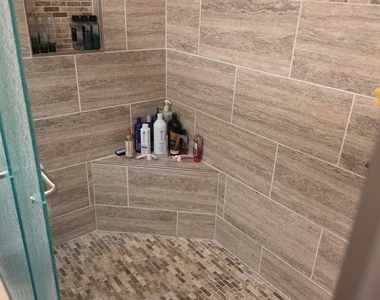 1009 Wales Drive - Photo Thumbnail 25