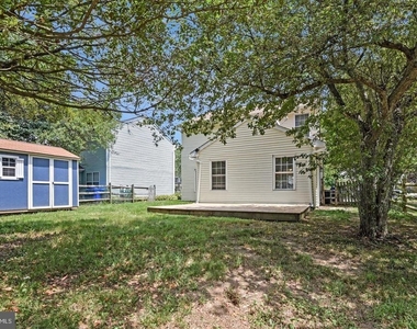 4037 Broadbill Circle - Photo Thumbnail 36