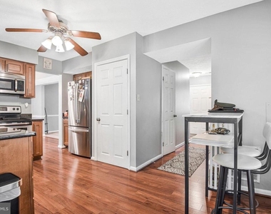 4037 Broadbill Circle - Photo Thumbnail 14