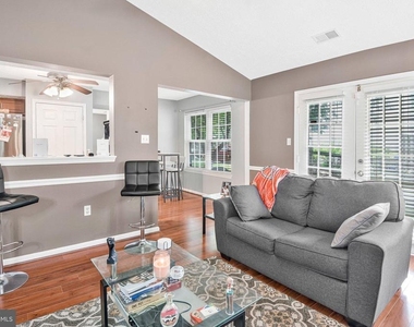 4037 Broadbill Circle - Photo Thumbnail 17