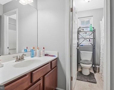 4037 Broadbill Circle - Photo Thumbnail 28