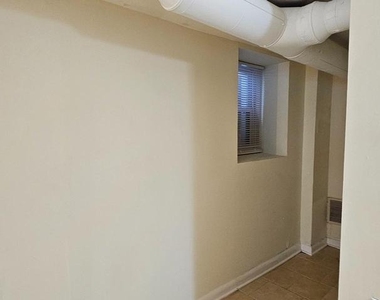 4031 Greenmount Avenue - Photo Thumbnail 6