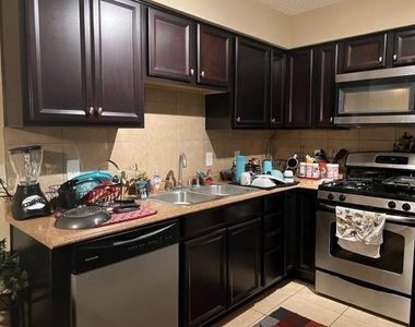 201 W Goforth Rd - Photo Thumbnail 4