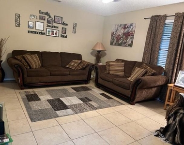 201 W Goforth Rd - Photo Thumbnail 2