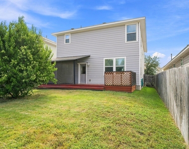241 Eagle Brook Ln - Photo Thumbnail 21