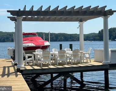 340 Severn Road - Photo Thumbnail 3