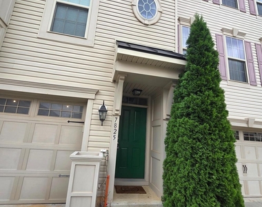 7825 Rappaport Drive - Photo Thumbnail 2