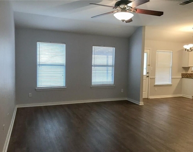 1704 Morning Meadows Cv - Photo Thumbnail 3
