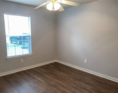 1704 Morning Meadows Cv - Photo Thumbnail 14