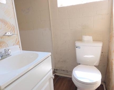 8418 Geneva Road - Photo Thumbnail 36