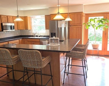 8418 Geneva Road - Photo Thumbnail 7