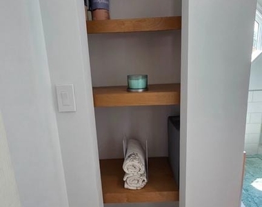 8418 Geneva Road - Photo Thumbnail 17