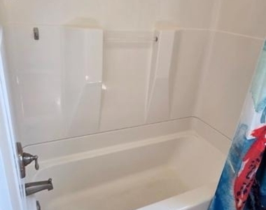8418 Geneva Road - Photo Thumbnail 23