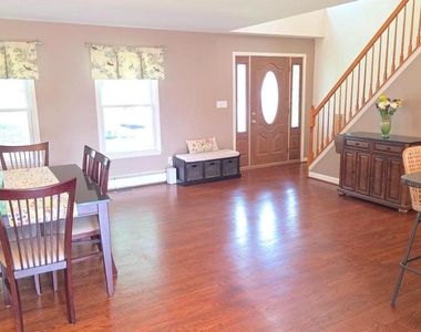 8418 Geneva Road - Photo Thumbnail 11