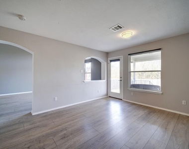 15004 Sassafras Trl - Photo Thumbnail 10