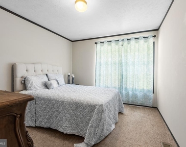 131 Shady Ridge Drive - Photo Thumbnail 15