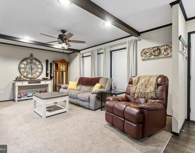 131 Shady Ridge Drive - Photo Thumbnail 6