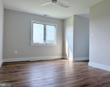 33712 Wescoats Road - Photo Thumbnail 17