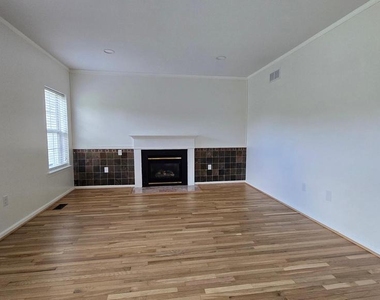 6 Mary Ella Court - Photo Thumbnail 17