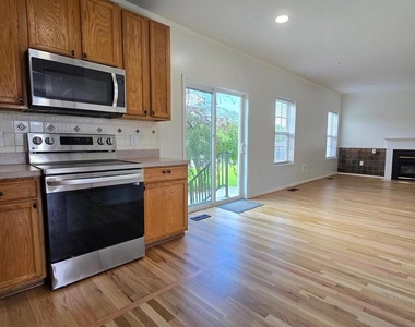 6 Mary Ella Court - Photo Thumbnail 15