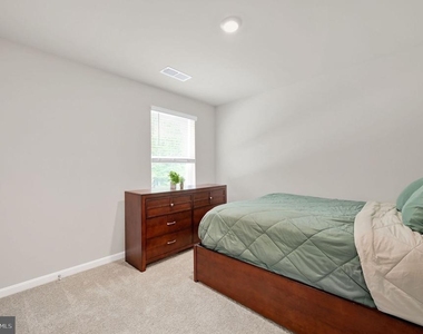 529 Currant Cir - Photo Thumbnail 22