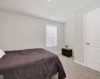 529 Currant Cir - Photo Thumbnail 30