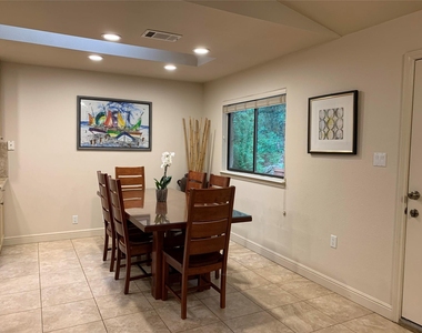 6204 Turtle Point Dr - Photo Thumbnail 8