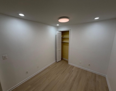 1605 New Jersey Avenue Nw - Photo Thumbnail 5