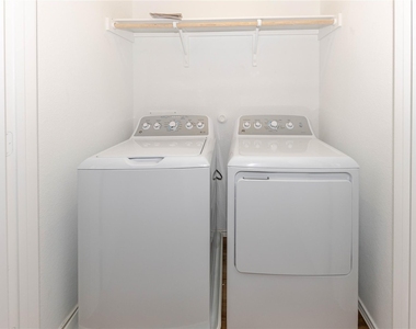 1139 Catfish Ln - Photo Thumbnail 24