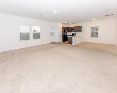 1139 Catfish Ln - Photo Thumbnail 10