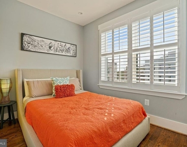509 Franklin Street Ne - Photo Thumbnail 15